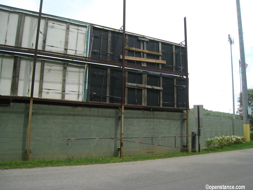 More cinderblock.
