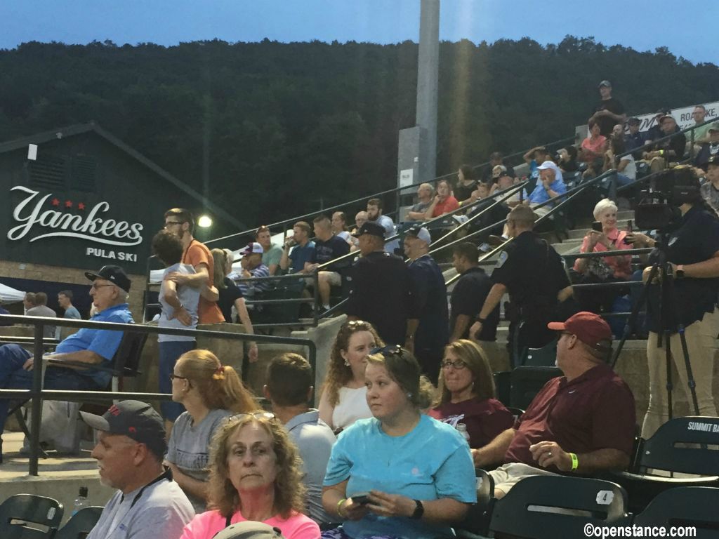 Reggie Jackson walking through the stands after his radio hit.