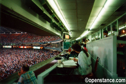 Atlanta Fulton County Stadium><br>

<center>
 <p><font face=